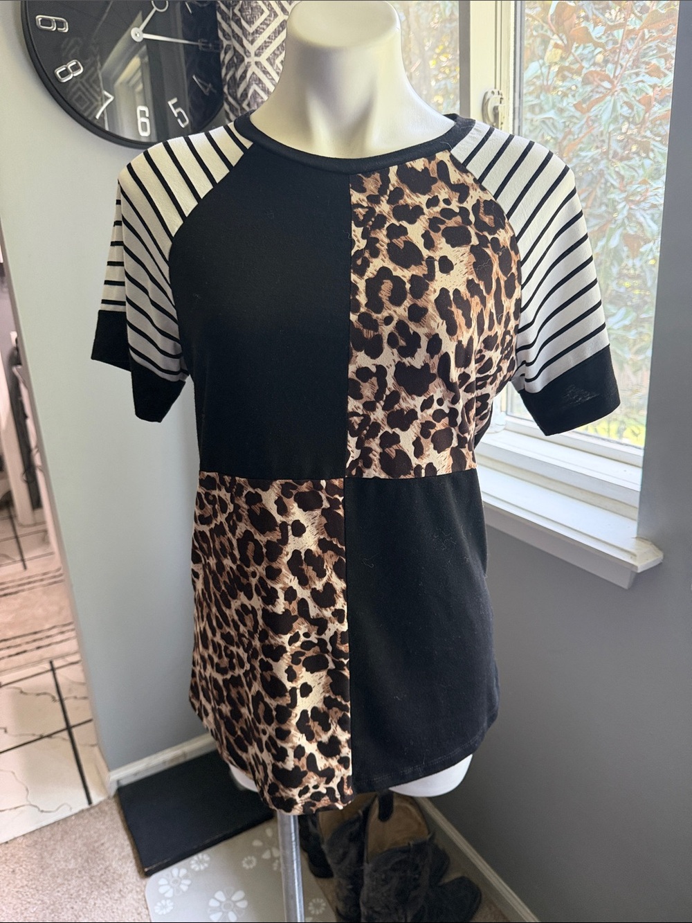 Leopard Patchwork Raglan Tee - Black & Brown